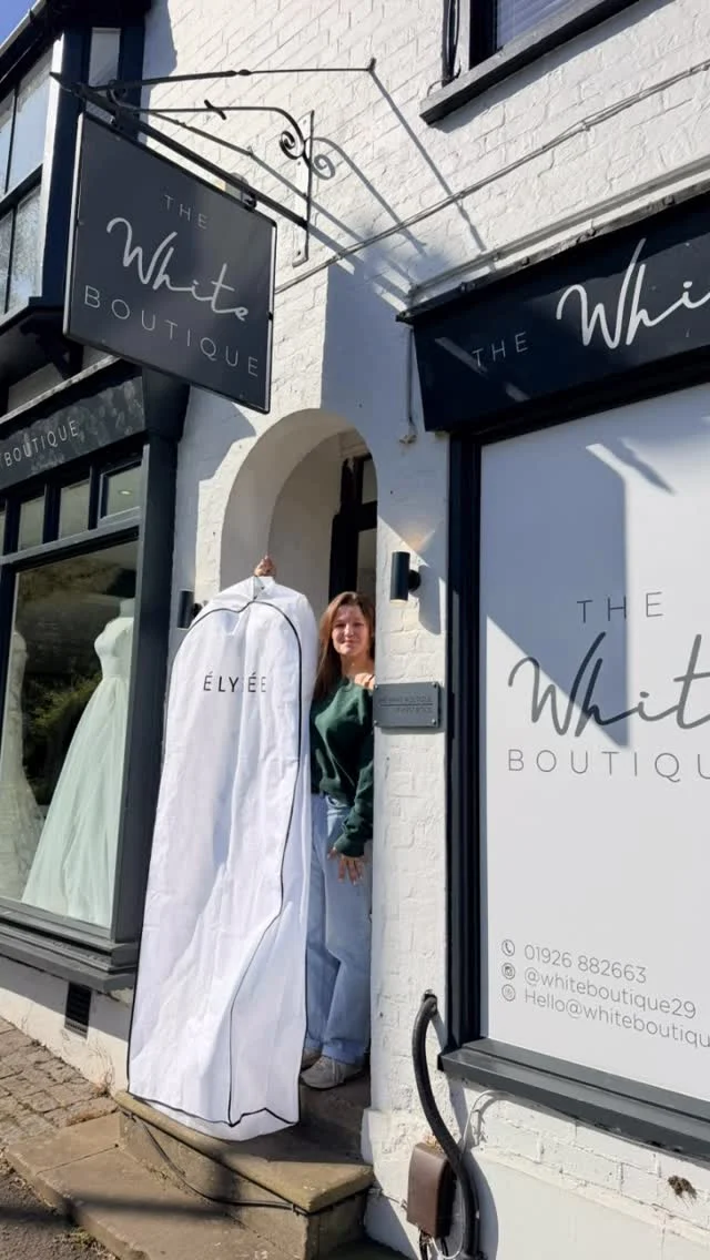 LOVE A DRESS COLLECTION!! 🤍🤍🤍

Always makes us feel super emotional!!! 
You are not just brides, you all become beautiful friends and family throughout this process!! We love you all so much!!! Have the best Wedding Days EVER!!! X