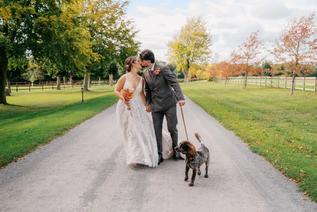 CHLOE 🤍

@capturedmomentsjen epically captured all the incredible Autumnal Wedding Joy at Chloe & Matt’s Wedding 💍🧡✨🍂

Chloe wore @bylillianwest 

#lillianwest 
#midlandsweddingphotographer #cotswoldswedding #ukweddingphotographer 
#autumnalwedding